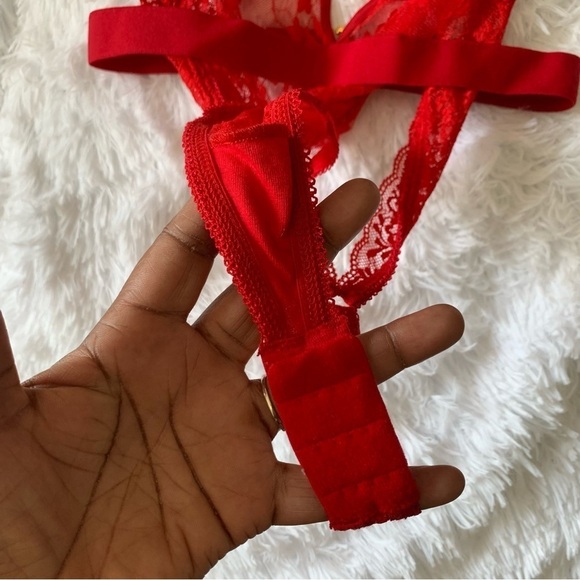 MAPALE RED LACE BODYSUIT - Picture 9 of 13